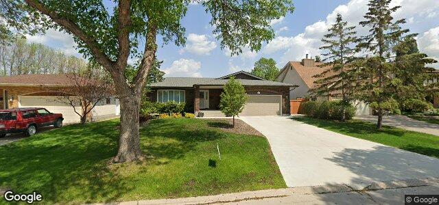 15 Groveland Bay（加拿大曼尼托巴省溫尼伯市）房屋照片