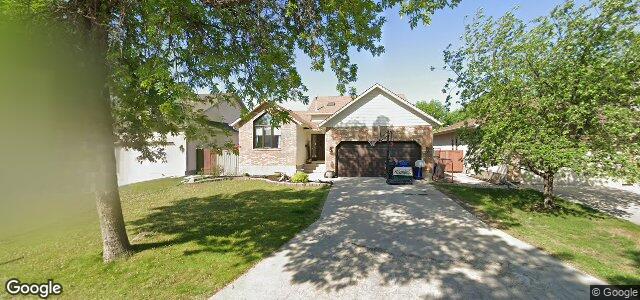 Larawan ng 19 Denman Crescent sa Winnipeg, Manitoba