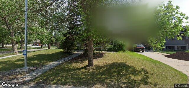 2 Brentlawn Boulevard（加拿大曼尼托巴省温尼伯市）房屋照片