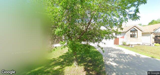 23 Denman Crescent（加拿大曼尼托巴省溫尼伯市）房屋照片