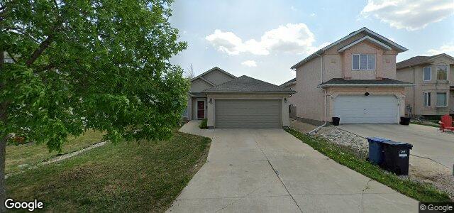 Photo of 28 Kinlock Lane in Winnipeg, Manitoba