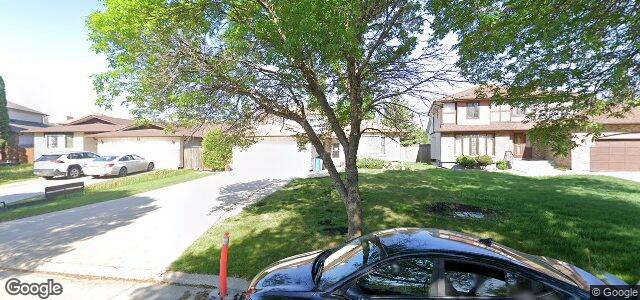 Photo of 31 Burnhill Bay in Winnipeg, Manitoba