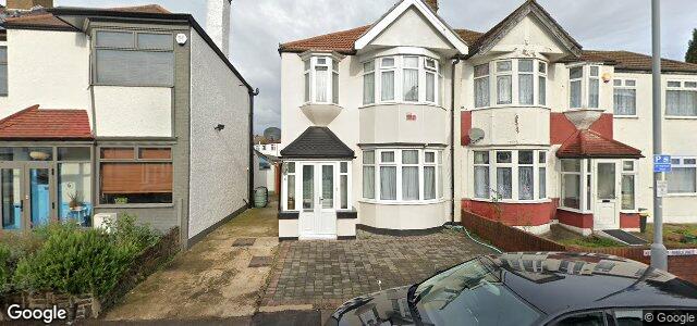 4 Aintree Crescent（加拿大曼尼托巴省溫尼伯市）房屋照片