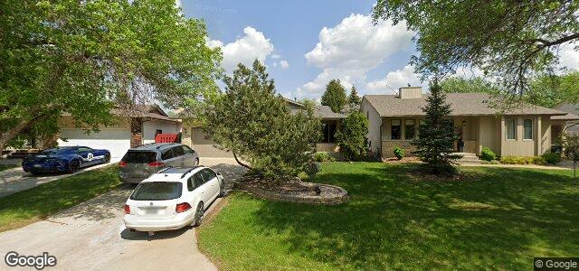 Photo of 50 Glenbrook Crescent in Winnipeg, Manitoba