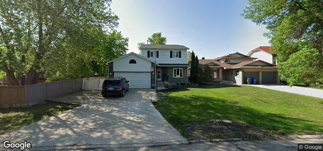 Larawan ng 51 Denman Crescent sa Winnipeg, Manitoba