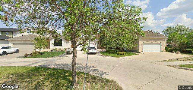 692 Bairdmore Boulevard（加拿大曼尼托巴省溫尼伯市）房屋照片