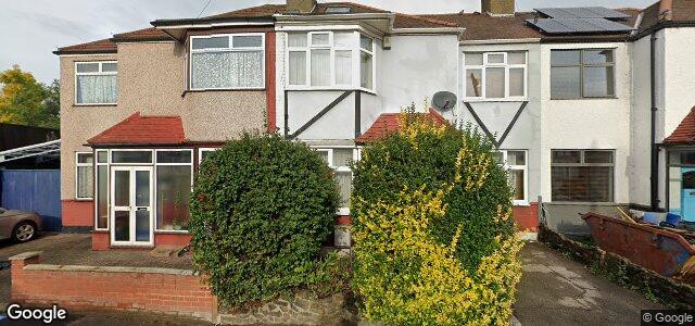 8 Aintree Crescent（加拿大曼尼托巴省溫尼伯市）房屋照片