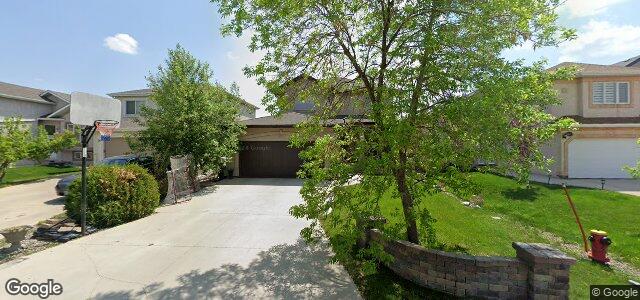 Photo of 80 Craigmohr Drive in Winnipeg, Manitoba