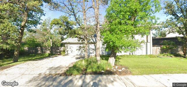 4559 Roblin Boulevard（加拿大曼尼托巴省溫尼伯市）房屋照片