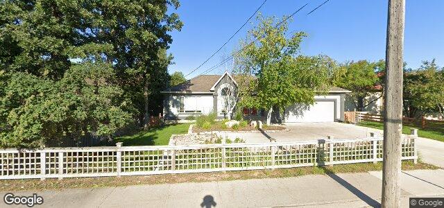 4575 Roblin Boulevard（加拿大曼尼托巴省溫尼伯市）房屋照片