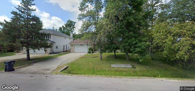 1004 Charleswood Road（加拿大曼尼托巴省溫尼伯市）房屋照片