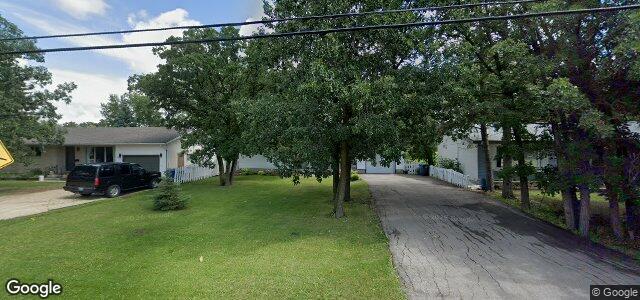 1035 Charleswood Road（加拿大曼尼托巴省溫尼伯市）房屋照片