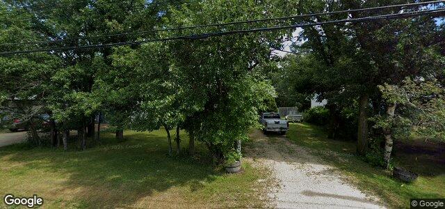 1043 Charleswood Road（加拿大曼尼托巴省溫尼伯市）房屋照片