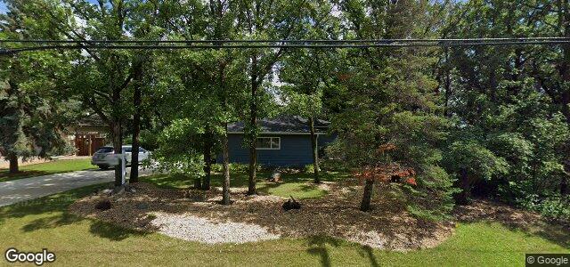 1081 Charleswood Road（加拿大曼尼托巴省溫尼伯市）房屋照片