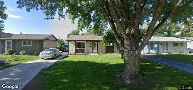 100 Summerfield Way（加拿大曼尼托巴省溫尼伯市）房屋照片