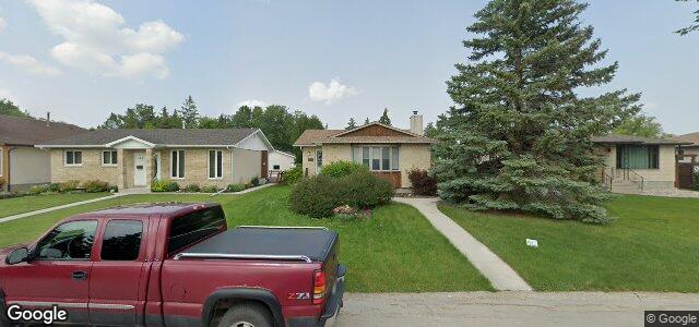 124 Malcana Street（加拿大曼尼托巴省溫尼伯市）房屋照片