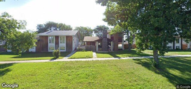 Larawan ng 1613 Rothesay Street sa Winnipeg, Manitoba