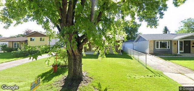 18 Summerfield Way（加拿大曼尼托巴省溫尼伯市）房屋照片