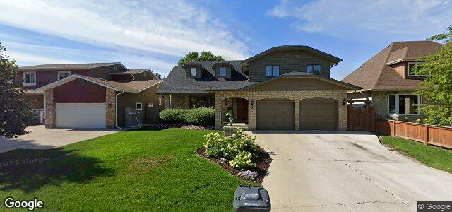 18 Zeglinski Crescent（加拿大曼尼托巴省溫尼伯市）房屋照片