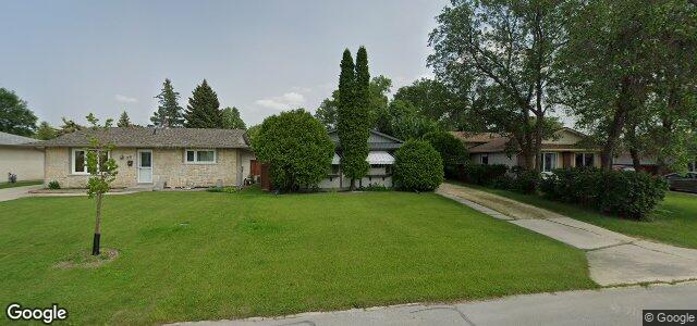 22 Springlea Path（加拿大曼尼托巴省溫尼伯市）房屋照片