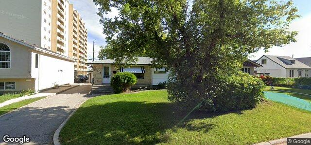 Larawan ng 221 Fortier Avenue sa Winnipeg, Manitoba