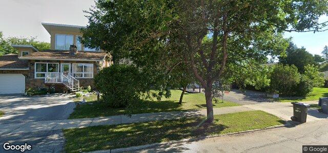 Photo of 223 Gilmore Avenue in Winnipeg, Manitoba