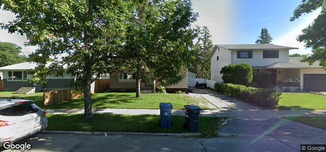 Photo of 233 Gilmore Avenue in Winnipeg, Manitoba