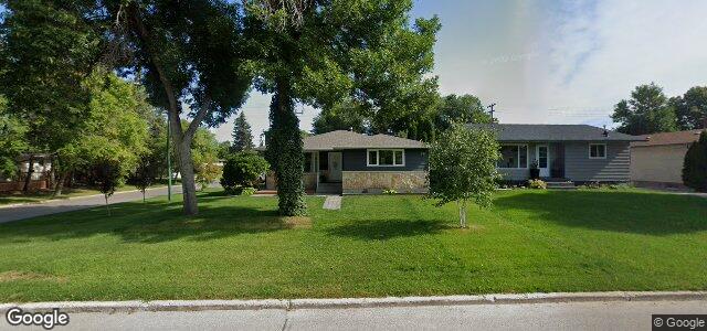 Photo of 237 Knowles Avenue in Winnipeg, Manitoba