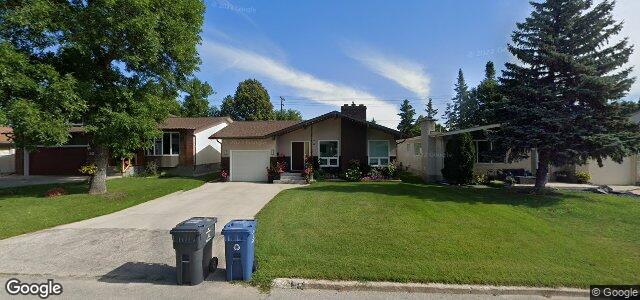 245 Knowles Avenue（加拿大曼尼托巴省溫尼伯市）房屋照片