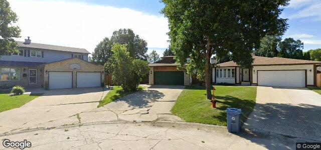 28 Charles Hawkins Bay（加拿大曼尼托巴省溫尼伯市）房屋照片