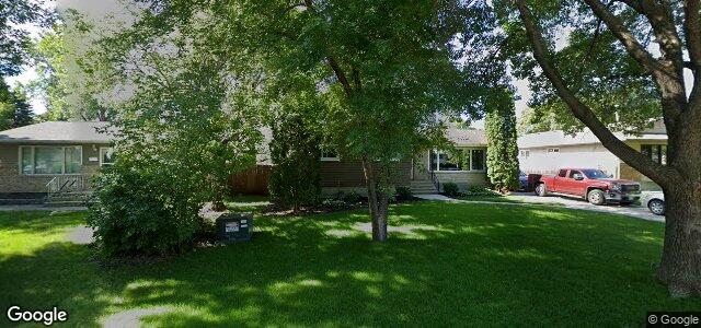 284 Knowles Avenue（加拿大曼尼托巴省溫尼伯市）房屋照片