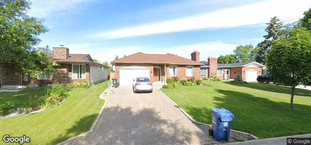 Photo of 30 Reiny Drive in Winnipeg, Manitoba