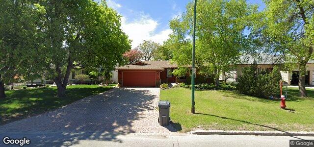 302 Mcivor Avenue（加拿大曼尼托巴省溫尼伯市）房屋照片