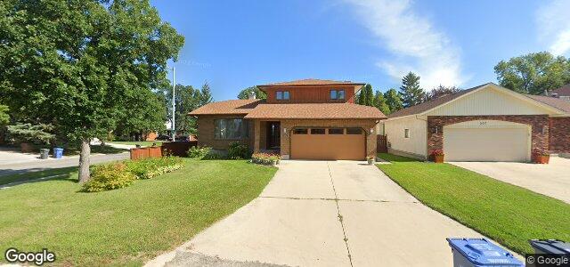 303 Headmaster Row（加拿大曼尼托巴省溫尼伯市）房屋照片