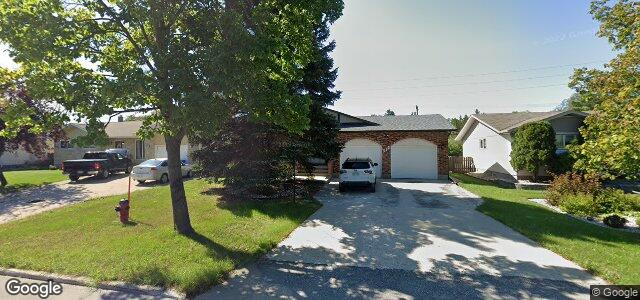 Larawan ng 312 Emerson Avenue sa Winnipeg, Manitoba