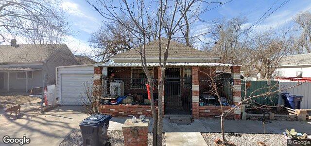 313 Douglas Avenue（加拿大曼尼托巴省温尼伯市）房屋照片