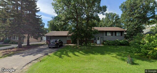 332 Strood Avenue（加拿大曼尼托巴省溫尼伯市）房屋照片