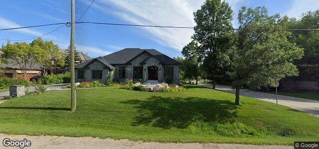 351 Foxdale Avenue（加拿大曼尼托巴省溫尼伯市）房屋照片