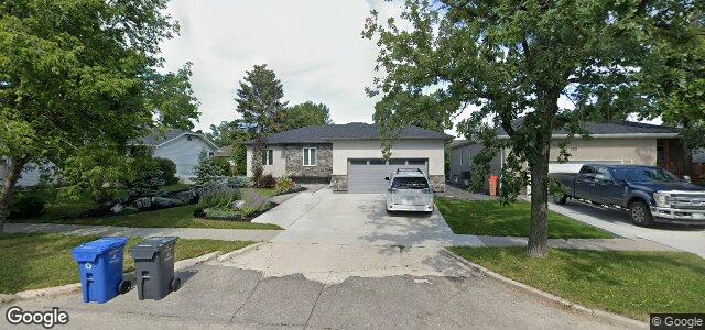 Photo of 391 Mcivor Avenue in Winnipeg, Manitoba