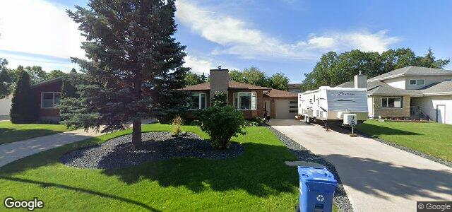 402 Bonner Avenue（加拿大曼尼托巴省溫尼伯市）房屋照片