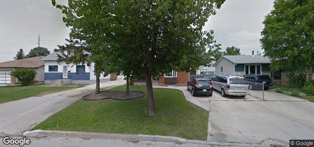 Larawan ng 409 Knowles Avenue sa Winnipeg, Manitoba