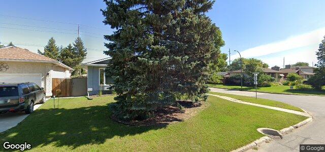 Larawan ng 417 Knowles Avenue sa Winnipeg, Manitoba