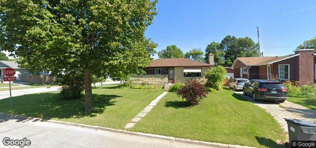 419 Knowles Avenue（加拿大曼尼托巴省溫尼伯市）房屋照片