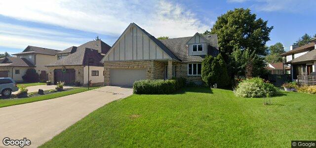 42 Zeglinski Crescent（加拿大曼尼托巴省溫尼伯市）房屋照片