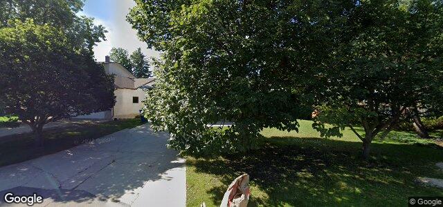 Larawan ng 422 Bonner Avenue sa Winnipeg, Manitoba