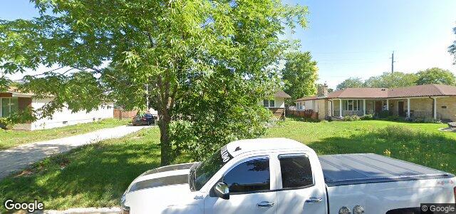 443 Knowles Avenue（加拿大曼尼托巴省溫尼伯市）房屋照片