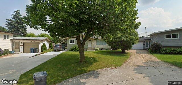 6 Natalie Bay（加拿大曼尼托巴省溫尼伯市）房屋照片