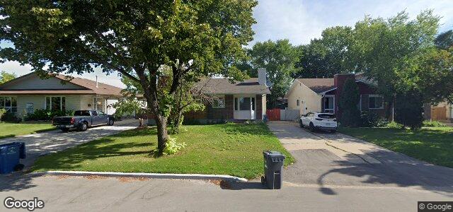 73 Edkar Crescent（加拿大曼尼托巴省溫尼伯市）房屋照片