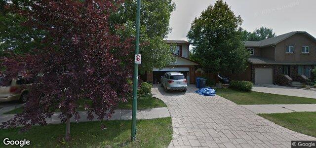 Photo of 74 Pennefather Street in Winnipeg, Manitoba
