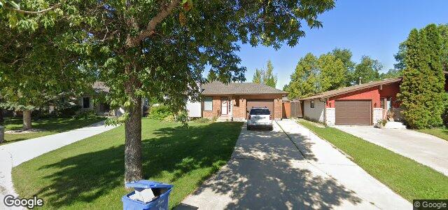 8 Charles Hawkins Bay（加拿大曼尼托巴省溫尼伯市）房屋照片